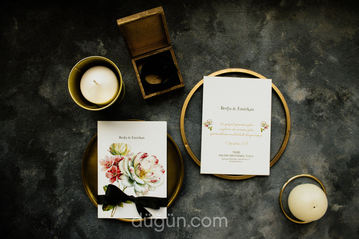 Paper and Candy Atelier