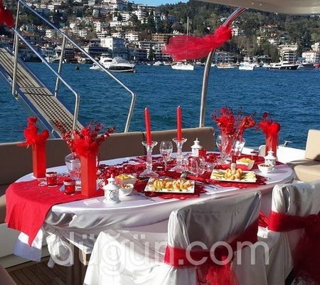 Aden Yachting Tekne Düğün Organizasyon