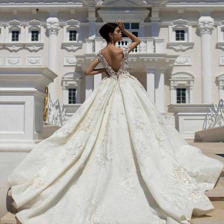 Karlovi Wedding Dress