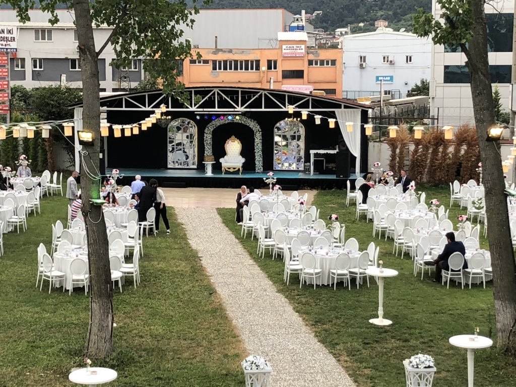 Ernur Wedding Garden