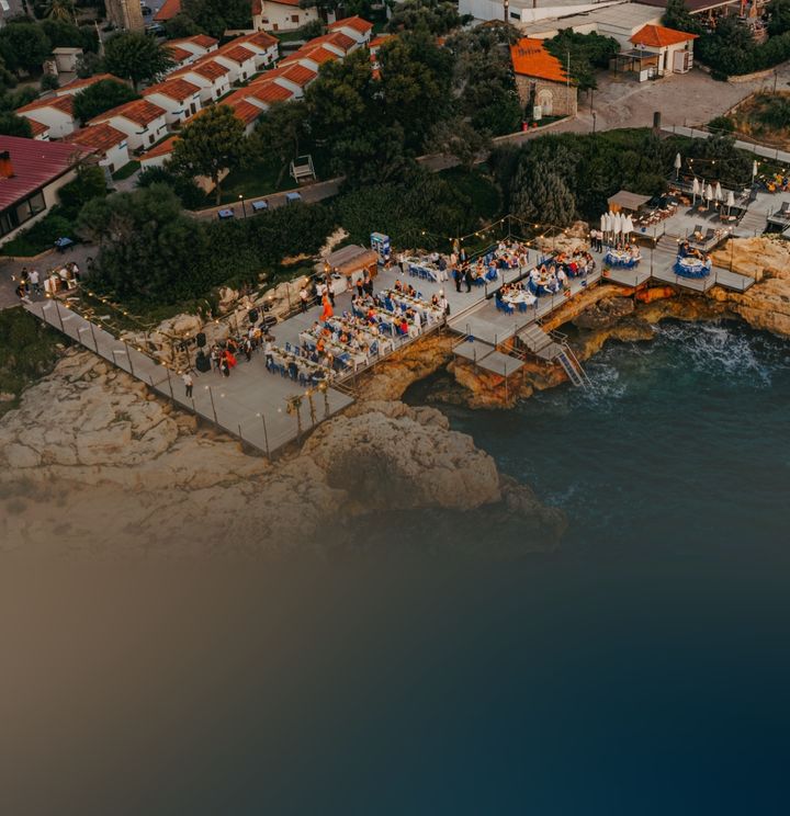 Maya Bistro Hotel Beach