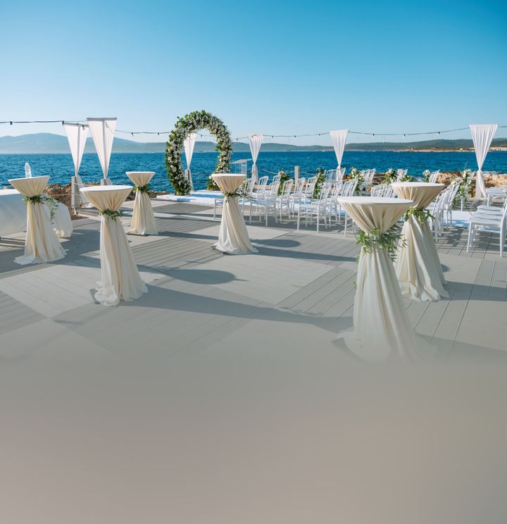 Maya Bistro Hotel Beach