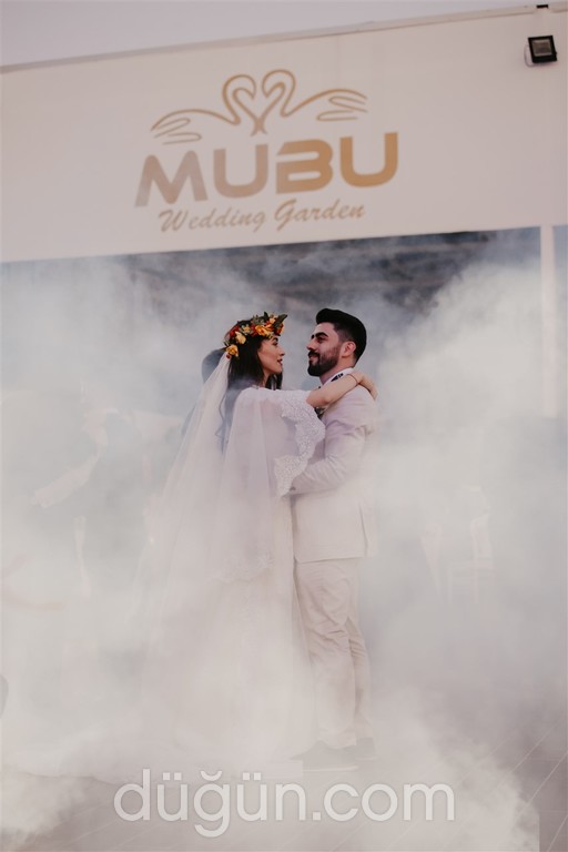 Mubu White Palace