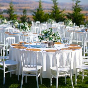 Mubu White Palace