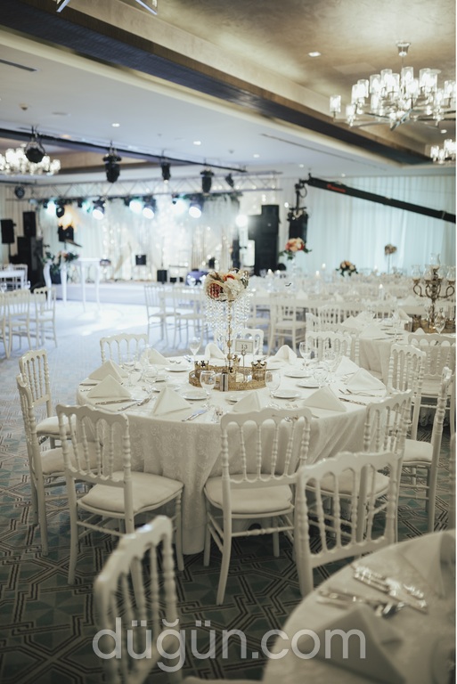 Tryp By Wyndham İstanbul Basın Ekspres