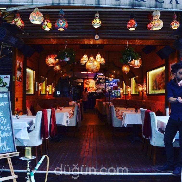 Constantine's Ark Restaurant