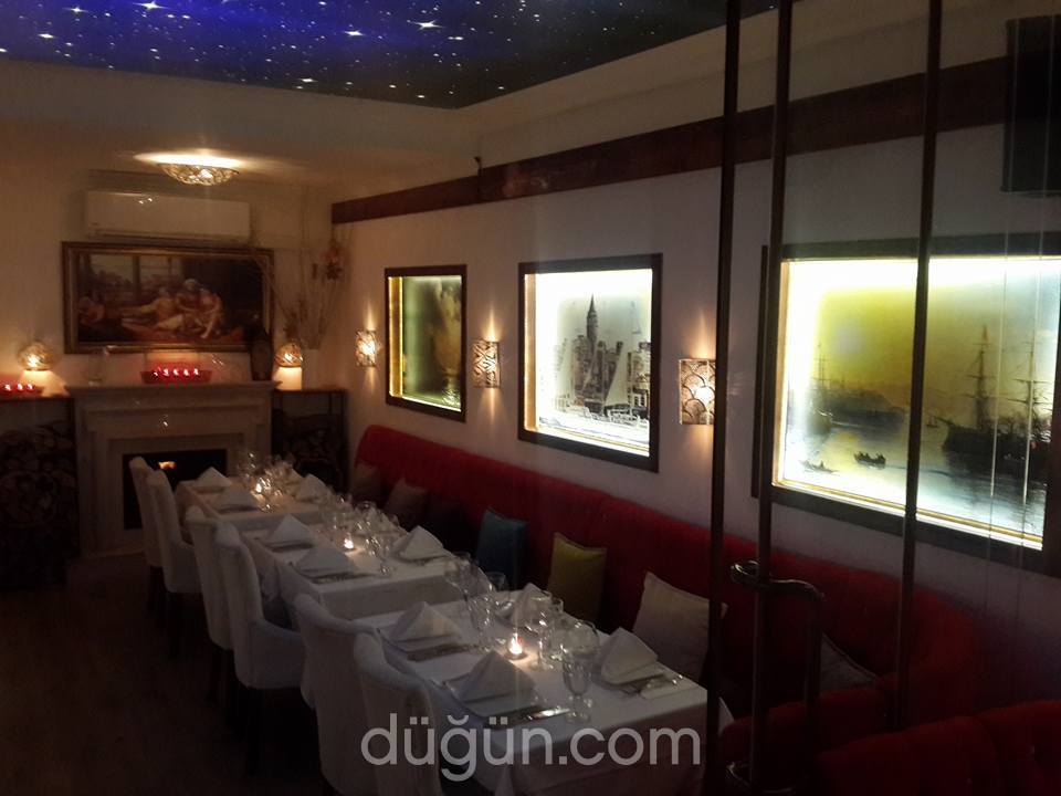 Constantine's Ark Restaurant