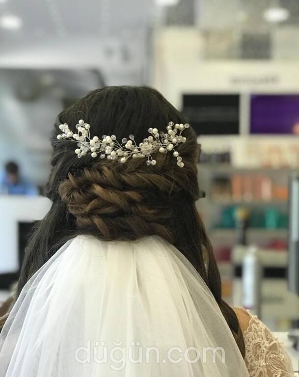 Affection Hair