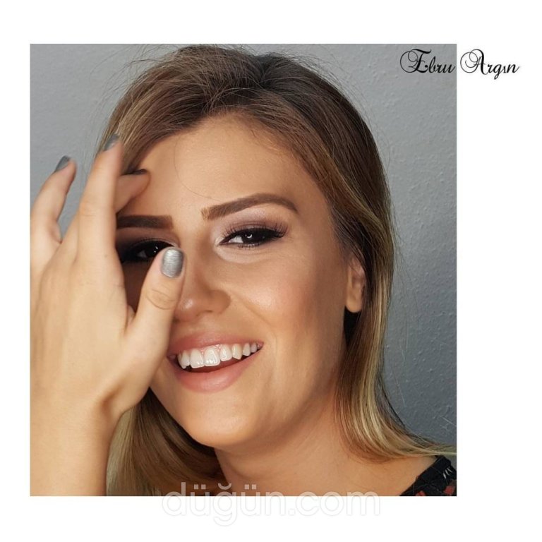 Make Up Ebru Argın