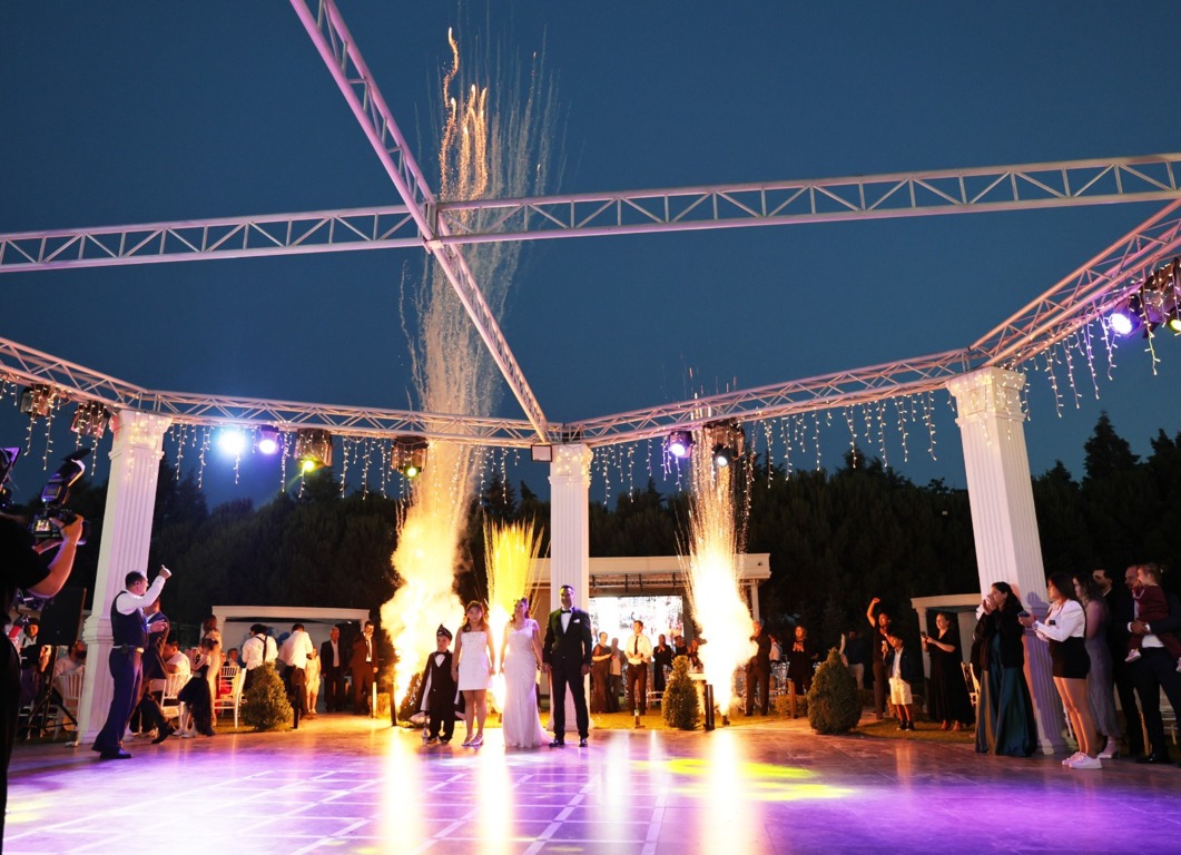 Safir Kır Düğün Salonları