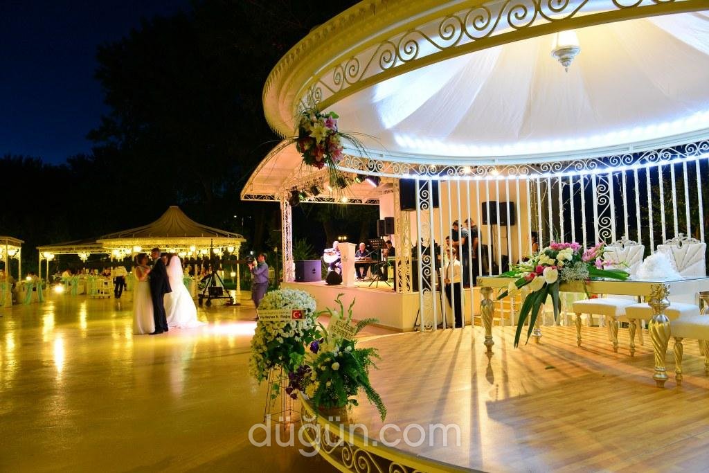 Florya Sosyal Tesisleri Kır Bahçesi