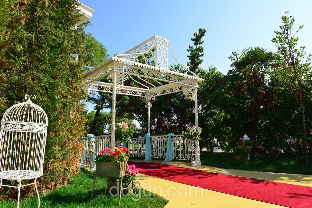 Florya Sosyal Tesisleri Kır Bahçesi