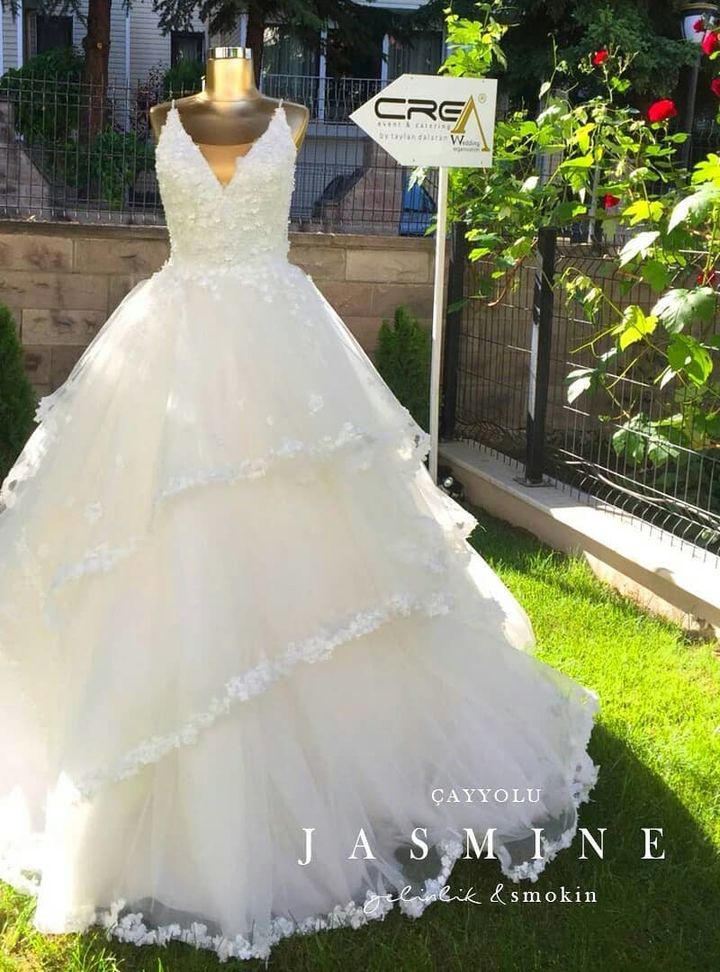 CYJ  11 Prenses Kesim Sırt Dekolteli V Yaka Gelinlik