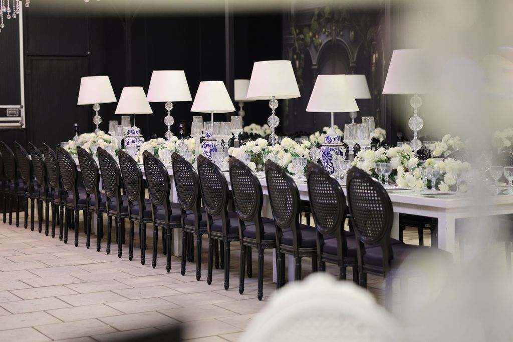 Karnaval Luxury