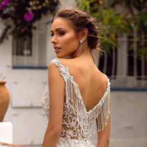 Arzu Tamirciler Gelinlik