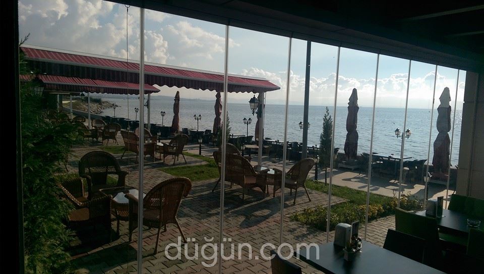 Medcezir Hungry Ghost