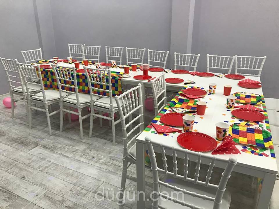 Karnaval Parti Evi &amp; Cafe Fiyatları Kına ve Bekarlığa Veda Mekan İstanbul