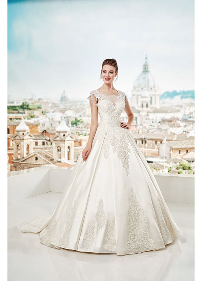 PC-18044  Prenses Kesim Sırt Dekolteli Göğüs Dekolteli Gelinlik