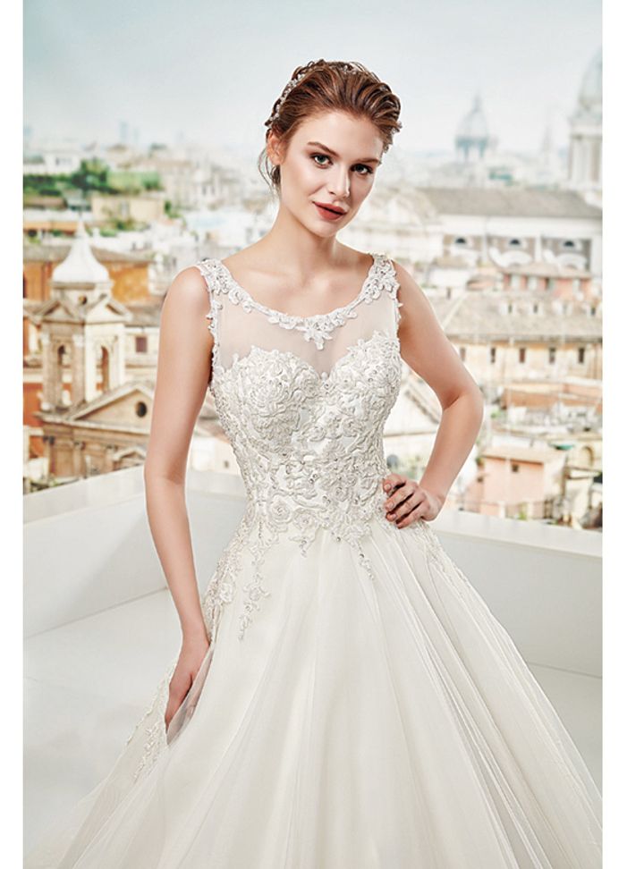 PC-18065  A Kesim Sırt Dekolteli Göğüs Dekolteli Gelinlik