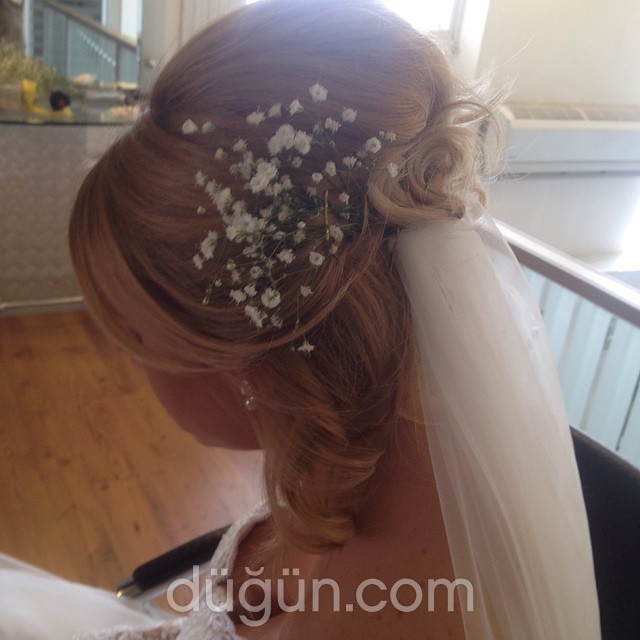 Veli Güçlütürk Kuaför