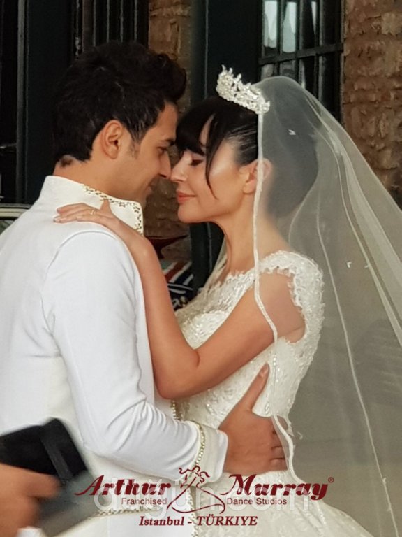 Arthur Murray Dans Okulu