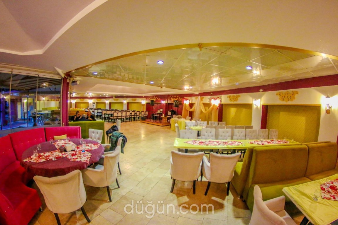 Validebağ Kına Evi