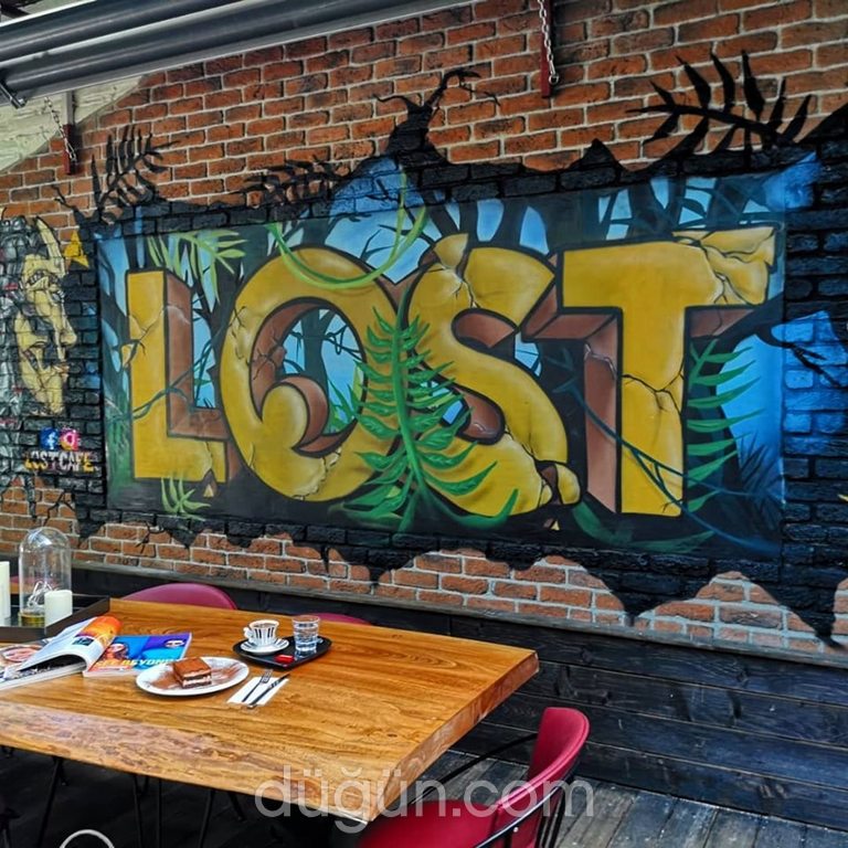 Lost Restaurant & Bar