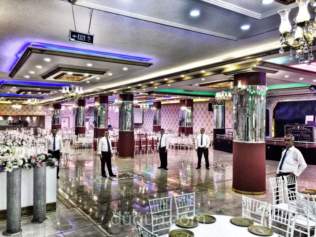 Pembe Köşk Davet Balo Salonu