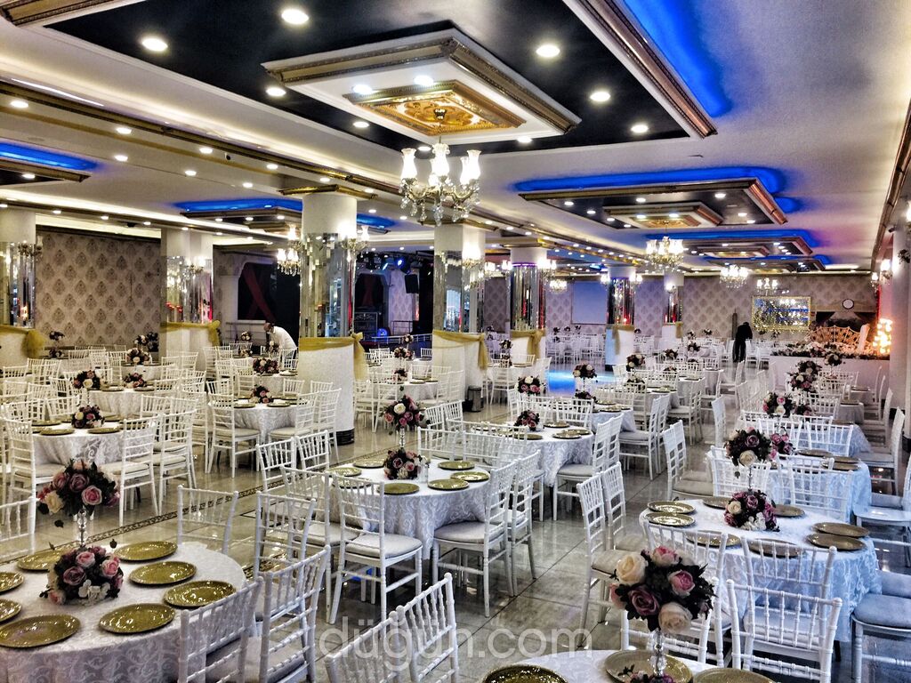 Pembe Köşk Davet Balo Salonu