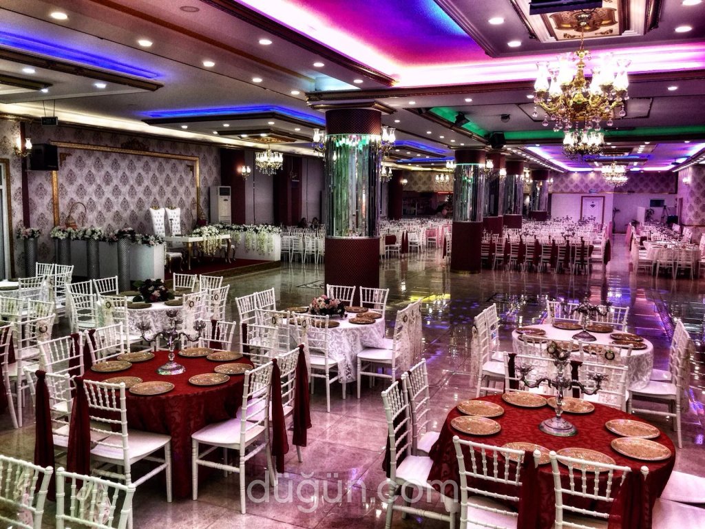 Pembe Köşk Davet Balo Salonu