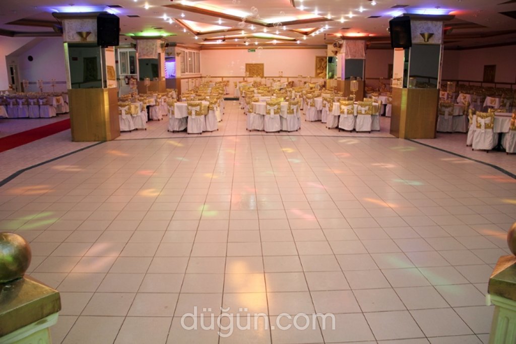 Uğurum Düğün Sarayı