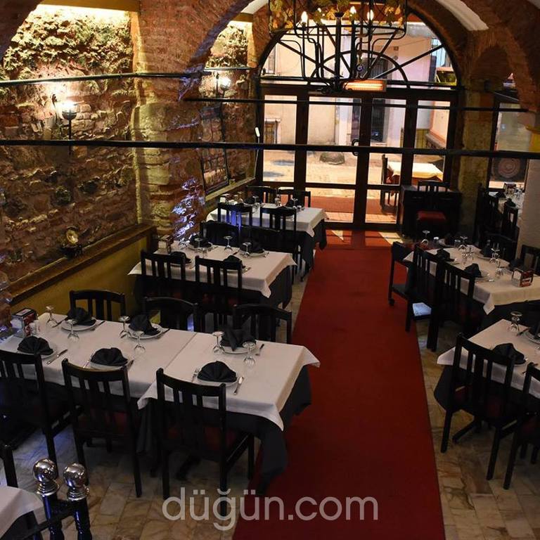 Kumkapı Sütliman Fasıl Meyhane