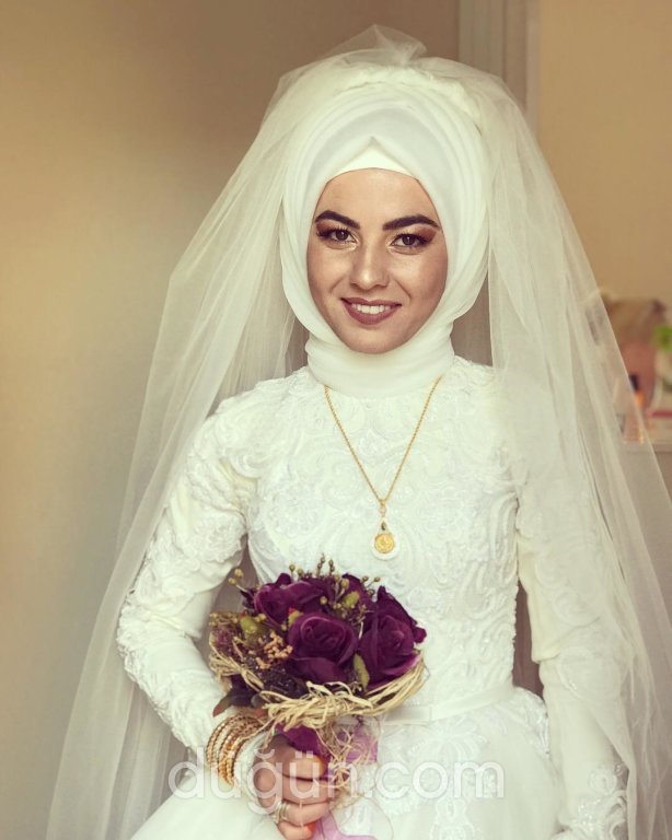 Merlin Bayan Kuaförü