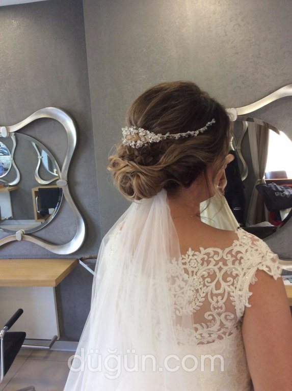 Red&White Nenehatun Aziz Yılmaz