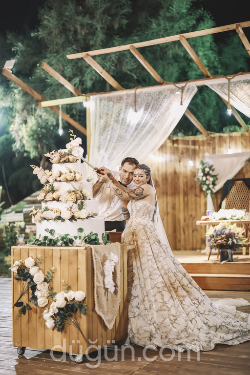 Kırçiçeği Garden