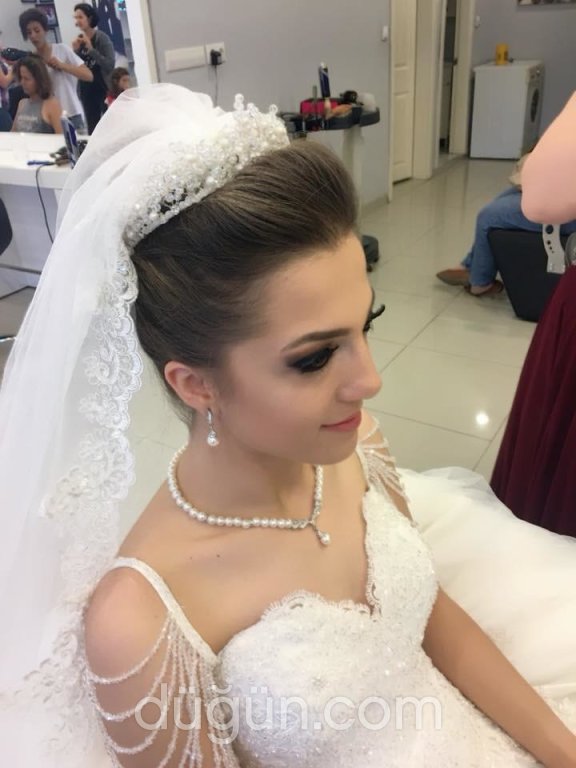 Artı Kuaför Make Up Studio