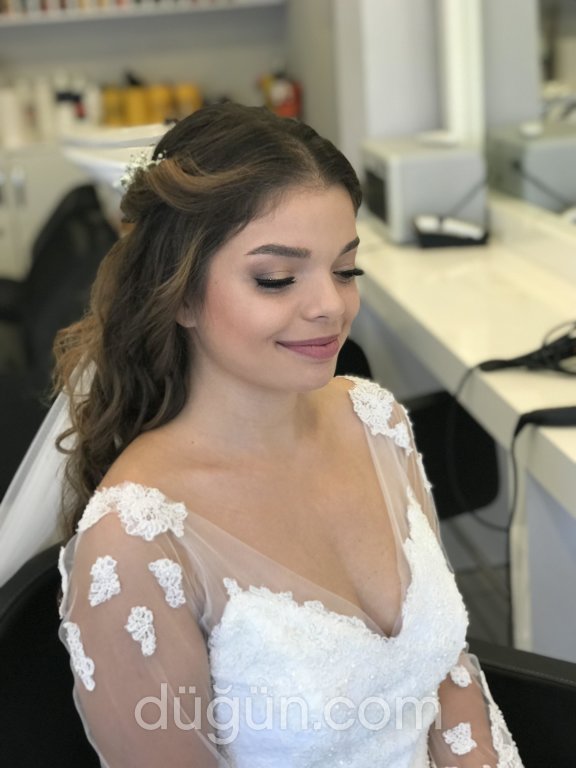 Artı Kuaför Make Up Studio