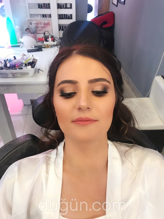 Artı Kuaför Make Up Studio