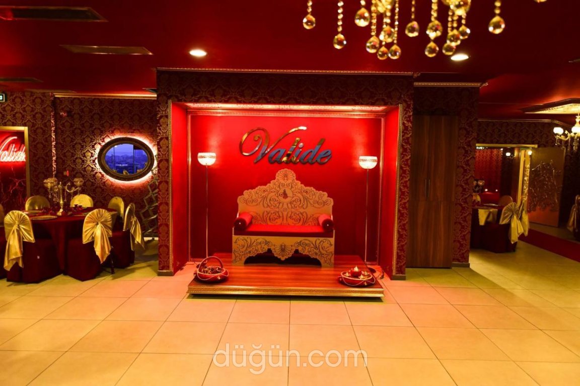 Valide Kina Sarayi Pendik Fiyatlari Kina Ve Bekarliga Veda Mekan Istanbul