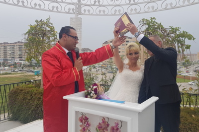 Tiyatral Nikah Sanatçısı