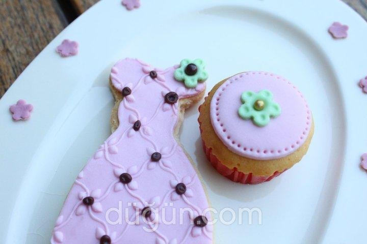Mia Cupcake & More