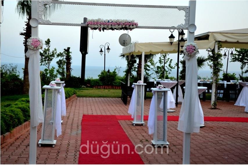 Çapa Lara Davet - Restaurant