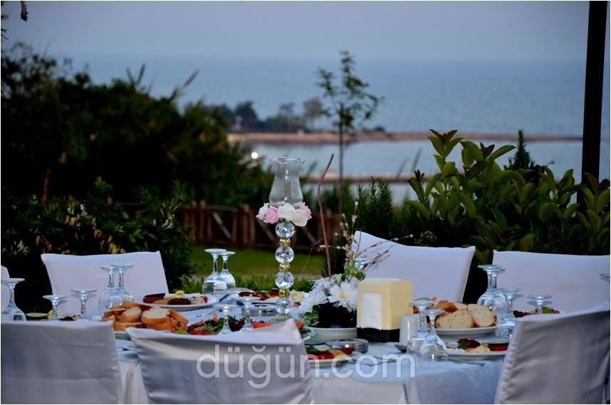 Çapa Lara Davet - Restaurant