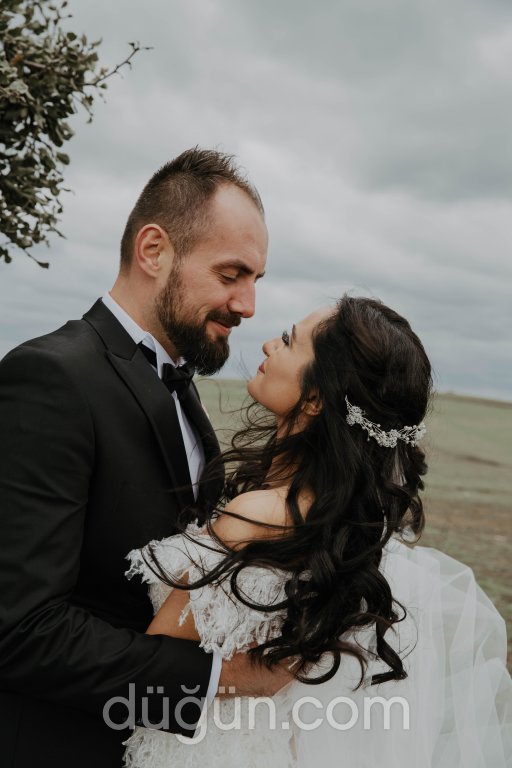 Gözde Balseven Photographer