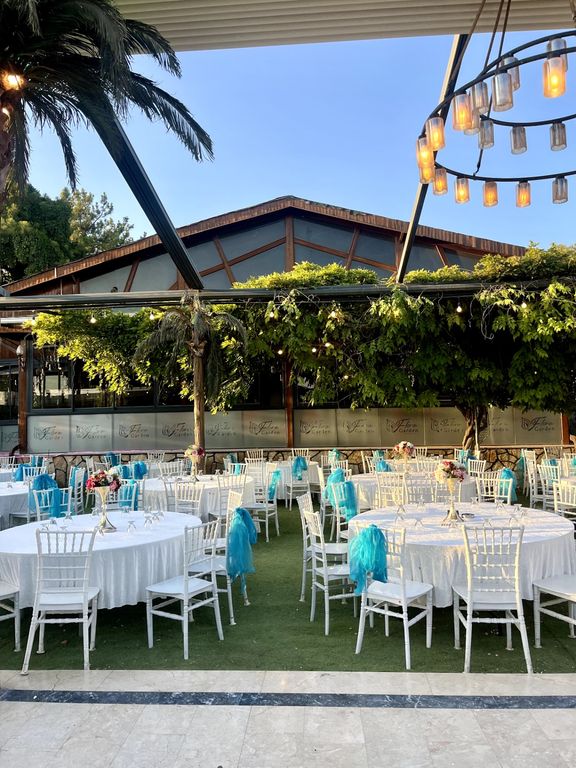 Flora Garden Kır Bahçesi