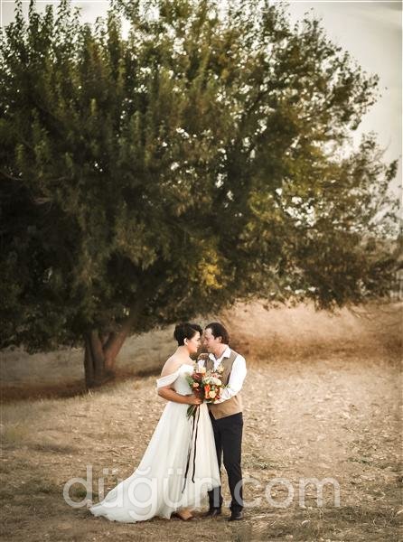 Saliha Akyel Fotoğraf Stüdyosu