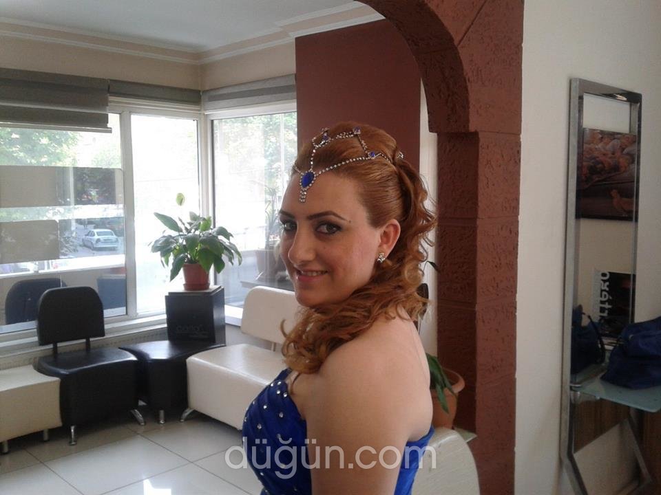 Esat Bayan Kuaförü