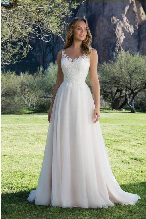 AHC 6 V Yaka Düz Kesim Göğüs Dekolteli Gelinlik