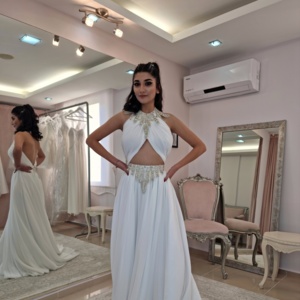 Halter Yaka Düz Kesim Gelinlik