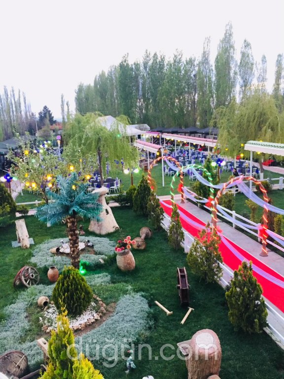 Botanik Kır Bahçesi